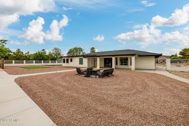 803 E Melody Drive, Gilbert, AZ 85234