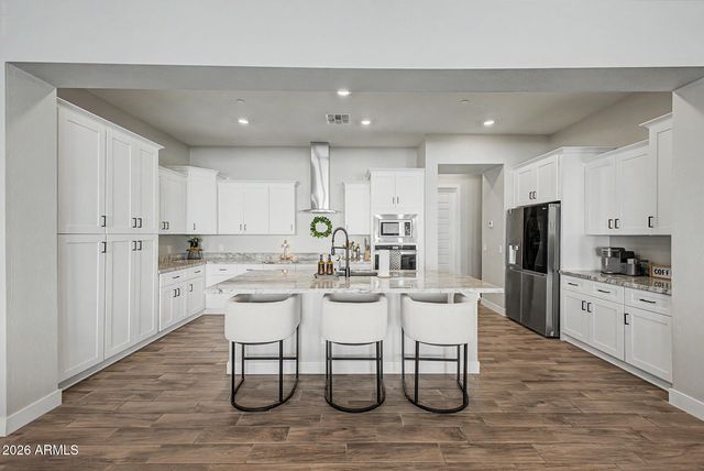 4043 E LAS COLINAS Drive, Chandler, AZ 85249