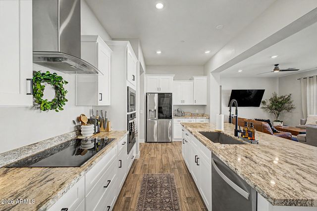 4043 E LAS COLINAS Drive, Chandler, AZ 85249