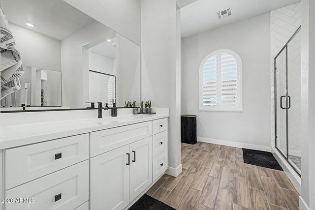 4043 E LAS COLINAS Drive, Chandler, AZ 85249