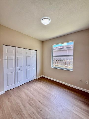 2123 NE 38th Rd 2123, Homestead, FL 33033