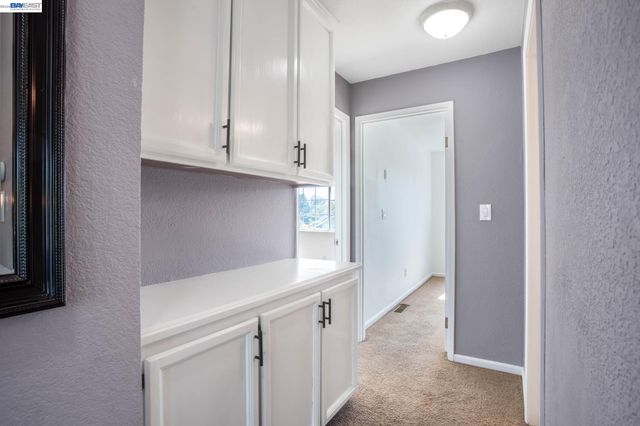 305 Helena Ct., Oakley, CA 94561
