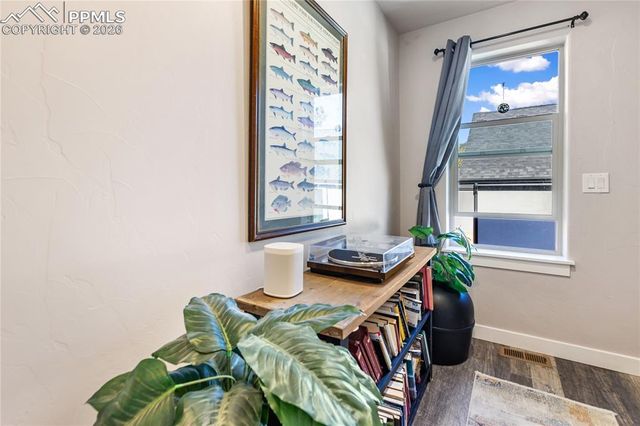 118 E Chester Avenue, Woodland Park, CO 80863