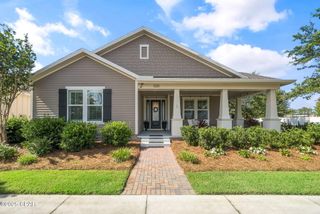 1325 Kestrel Street, Panama City, FL 32405