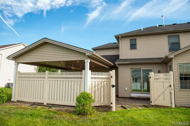 2322 Hobblebush Lane, Hamburg, NY 14085