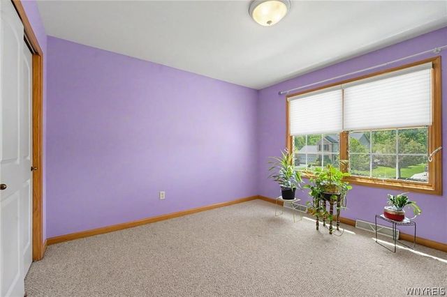 2322 Hobblebush Lane, Hamburg, NY 14085