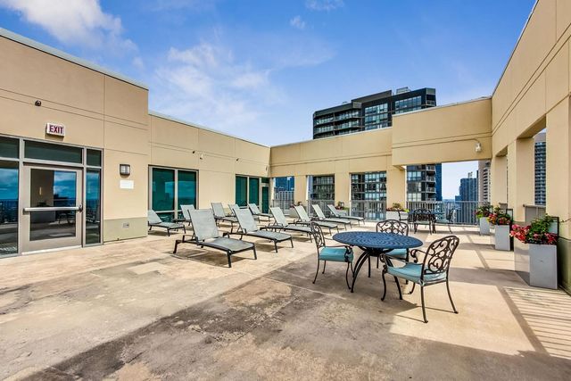 2 E Erie Street 2802, Chicago, IL 60611