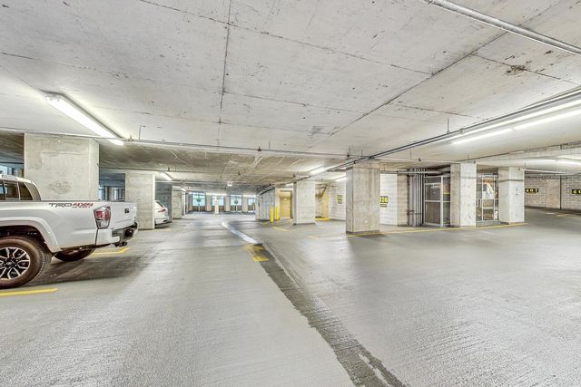 2 E Erie Street 2802, Chicago, IL 60611