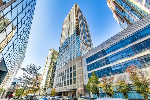 2 E Erie Street 2802, Chicago, IL 60611