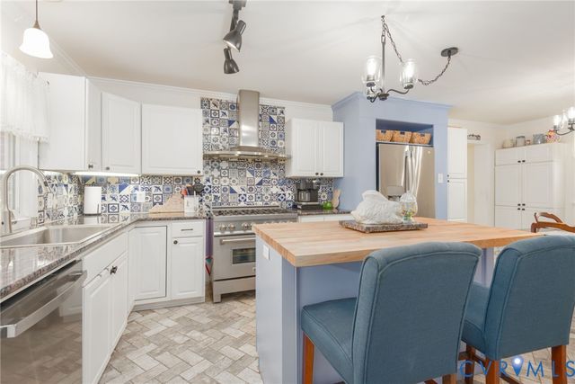 1400 Buford Rd, North Chesterfield, VA 23235
