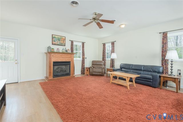 1400 Buford Rd, North Chesterfield, VA 23235
