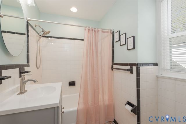 1400 Buford Rd, North Chesterfield, VA 23235