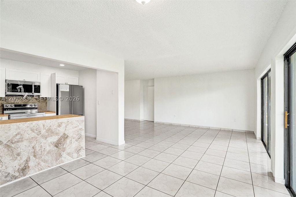 5700 SW 127th Ave 1118, Miami, FL 33183