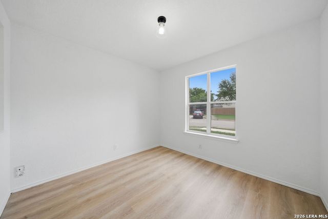 5039 Bending Trail, San Antonio, TX 78247