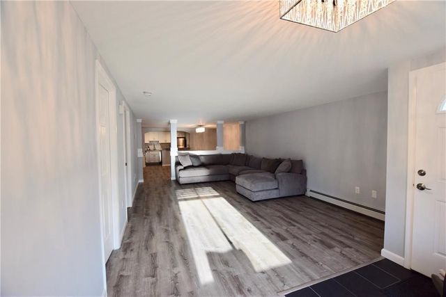 66 Girard Avenue 309, Newport, RI 02840