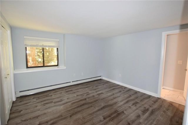 66 Girard Avenue 309, Newport, RI 02840