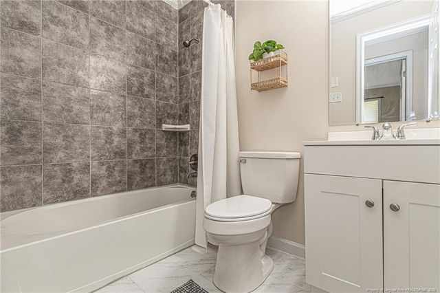 6493 Tarrytown Drive, Fayetteville, NC 28301