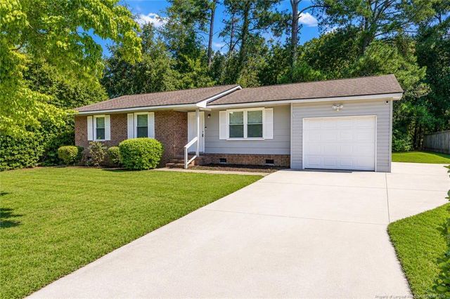 6493 Tarrytown Drive, Fayetteville, NC 28301