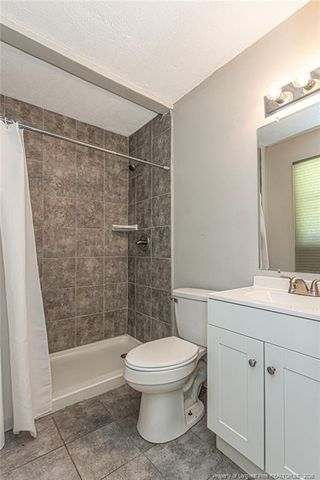 6493 Tarrytown Drive, Fayetteville, NC 28301