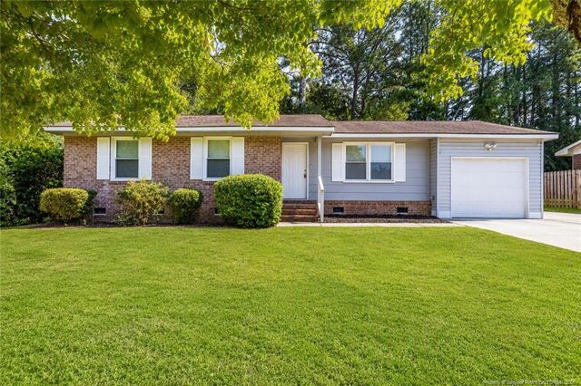6493 Tarrytown Drive, Fayetteville, NC 28301