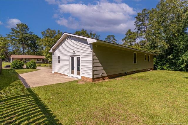6493 Tarrytown Drive, Fayetteville, NC 28301