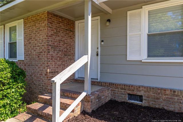 6493 Tarrytown Drive, Fayetteville, NC 28301