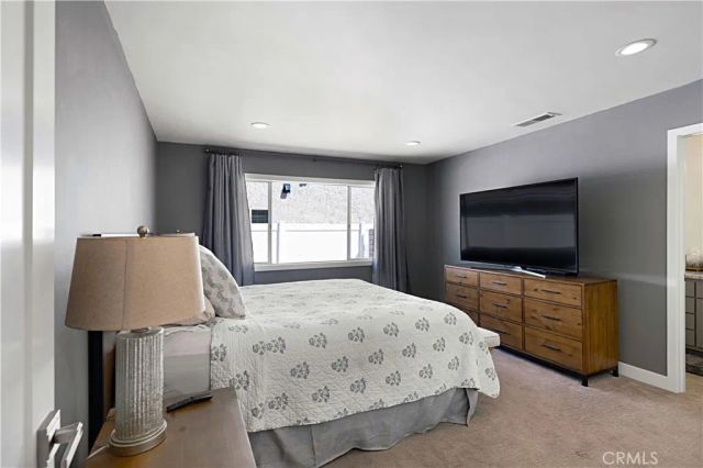 30449 Sea Horse, Canyon Lake, CA 92587