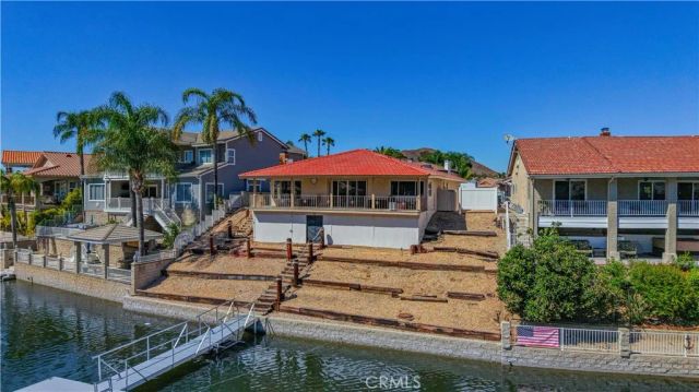 30449 Sea Horse, Canyon Lake, CA 92587