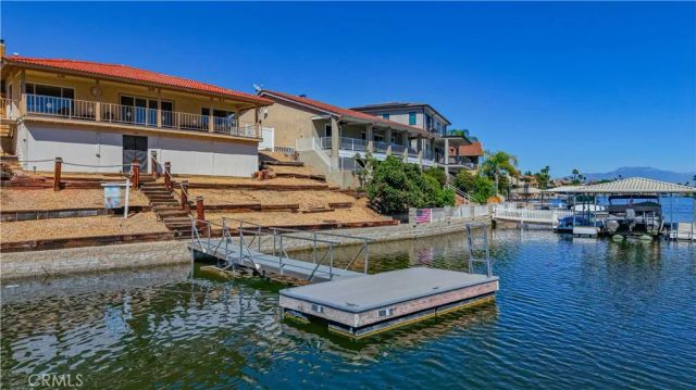 30449 Sea Horse, Canyon Lake, CA 92587