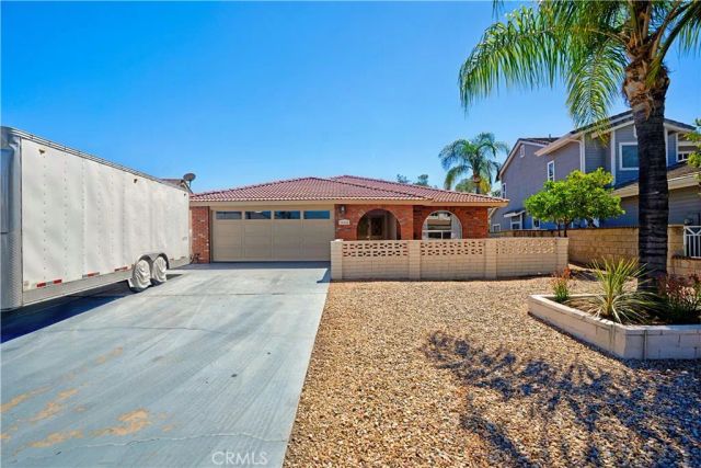 30449 Sea Horse, Canyon Lake, CA 92587