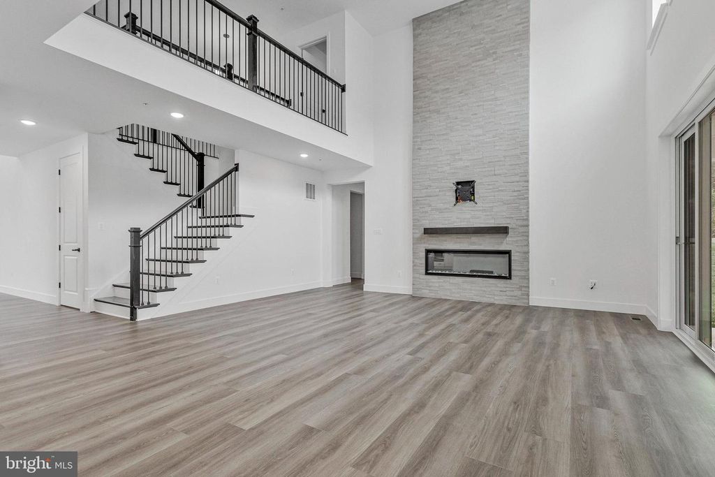 Image 16 of property listing at 2024 ST. JAMES RD, Accokeek, MD 20607