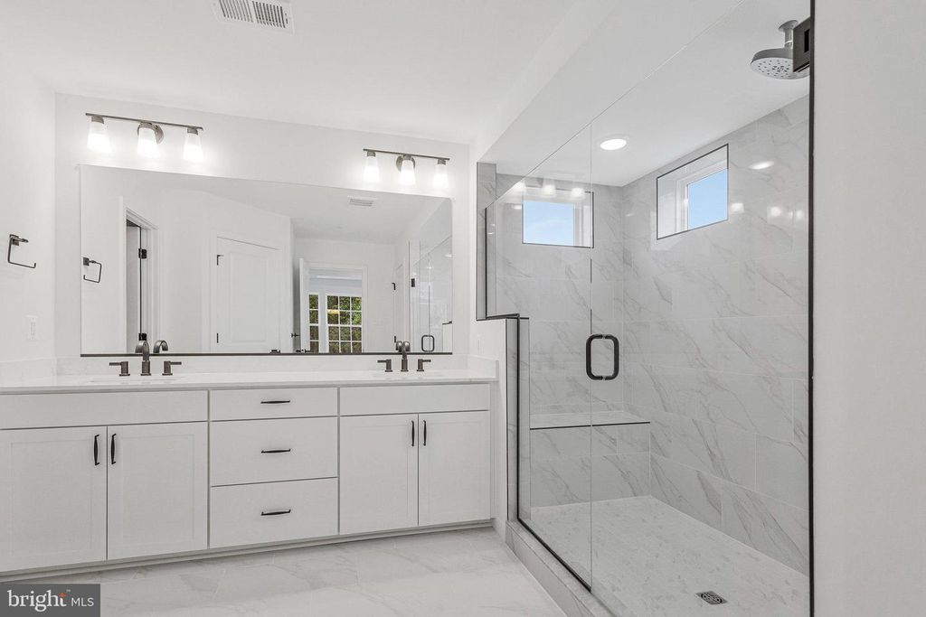 Image 37 of property listing at 2024 ST. JAMES RD, Accokeek, MD 20607