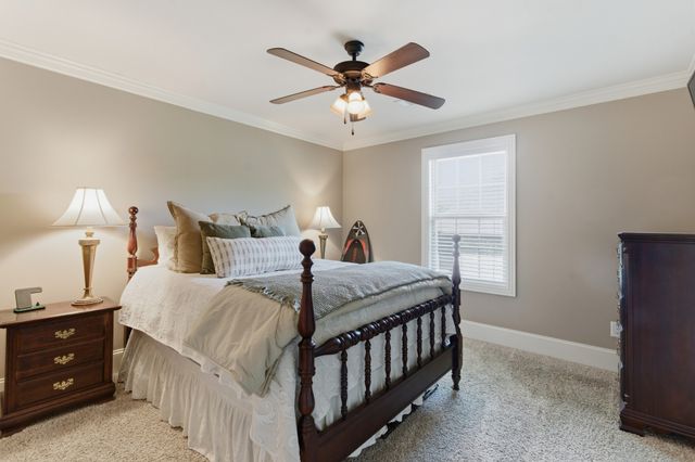 107 Avalon Bay Dr, Old Hickory, TN 37138
