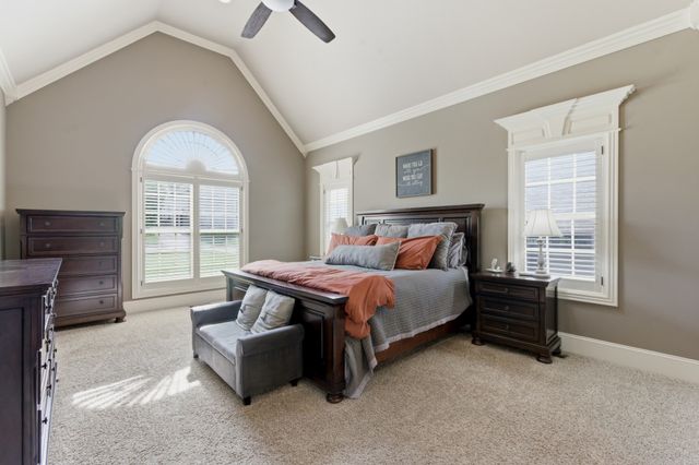 107 Avalon Bay Dr, Old Hickory, TN 37138