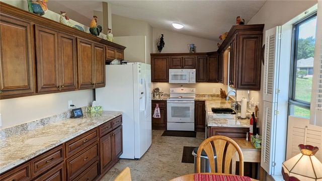 6215 W LEXINGTON DRIVE, Crystal River, FL 34429