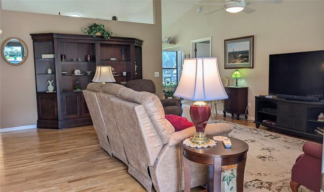 6215 W LEXINGTON DRIVE, Crystal River, FL 34429