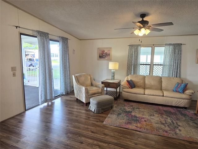 6309 GROVE POINTE DRIVE SE, Winter Haven, FL 33884