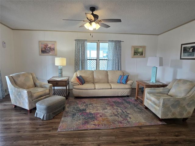 6309 GROVE POINTE DRIVE SE, Winter Haven, FL 33884