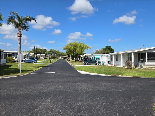 6309 GROVE POINTE DRIVE SE, Winter Haven, FL 33884