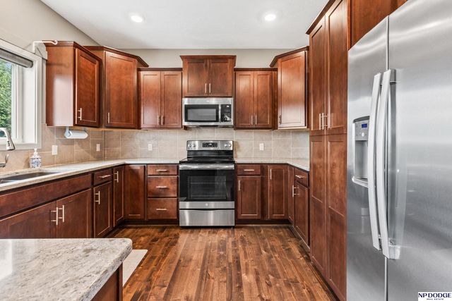 12304 Quail Drive, Bellevue, NE 68123
