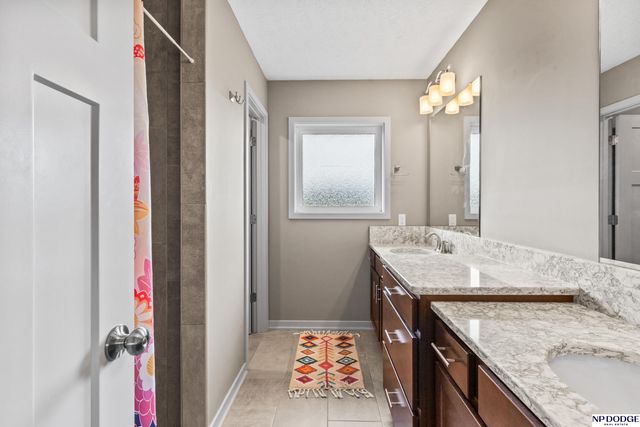 12304 Quail Drive, Bellevue, NE 68123