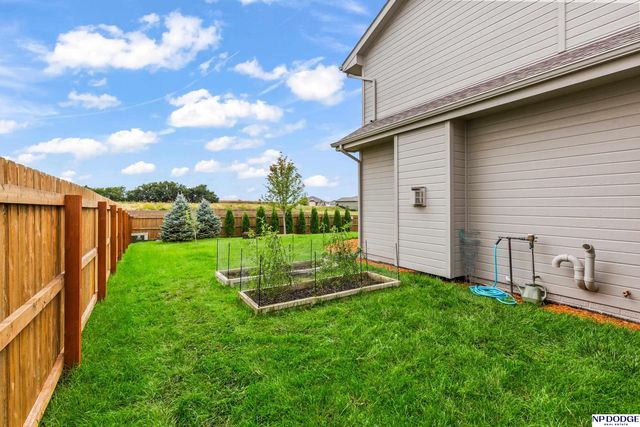 12304 Quail Drive, Bellevue, NE 68123