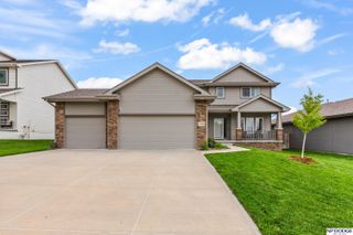 12304 Quail Drive, Bellevue, NE 68123