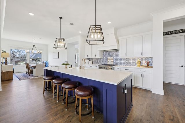 7224 Smith Farm Drive, North Richland Hills, TX 76182