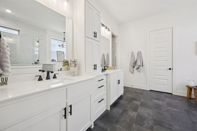 7224 Smith Farm Drive, North Richland Hills, TX 76182