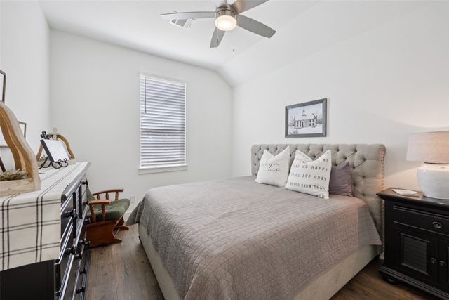 7224 Smith Farm Drive, North Richland Hills, TX 76182