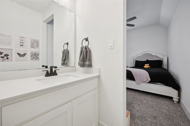 7224 Smith Farm Drive, North Richland Hills, TX 76182