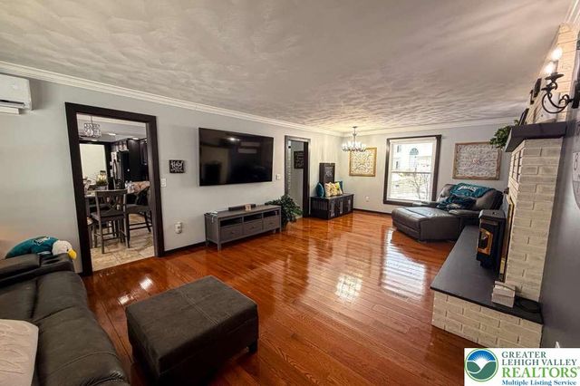 2610 Southwest 26th, Allentown City, PA 18103