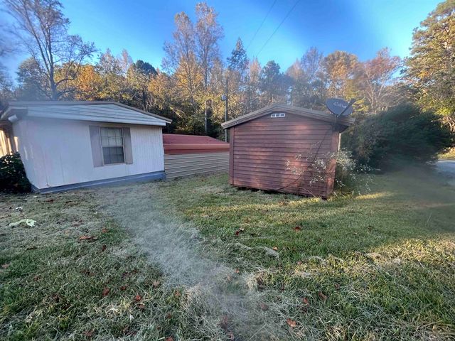 994 Chestnut Ridge Road, Gaffney, SC 29340