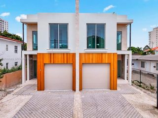 3121 SW 23rd Street, Miami, FL 33145